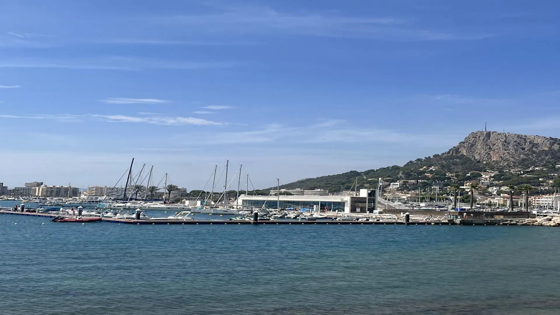 The Apartment In Estartit Has 2 Bedrooms L'Estartit